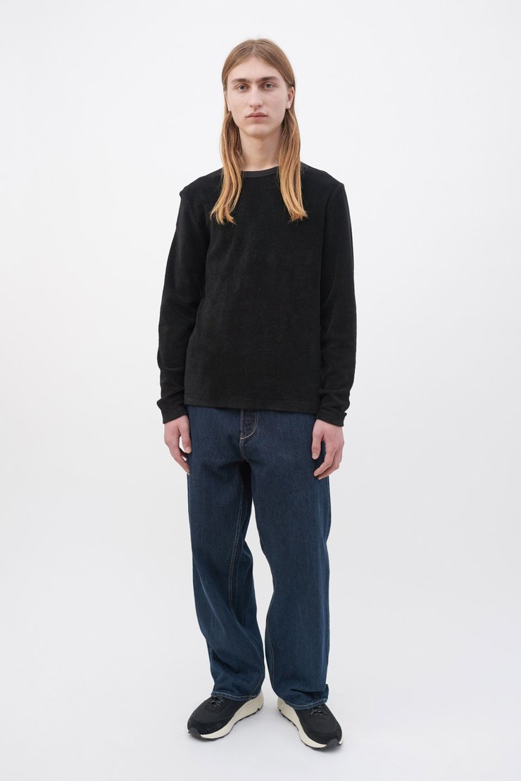 LONGSLEEVE T-SHIRT