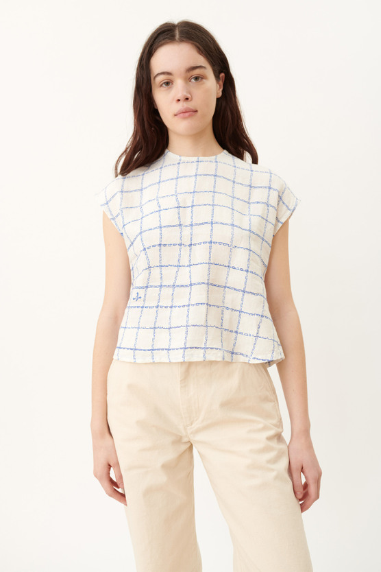 BUTTONED TOP