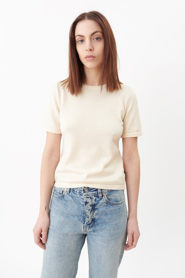 KNIT T-SHIRT