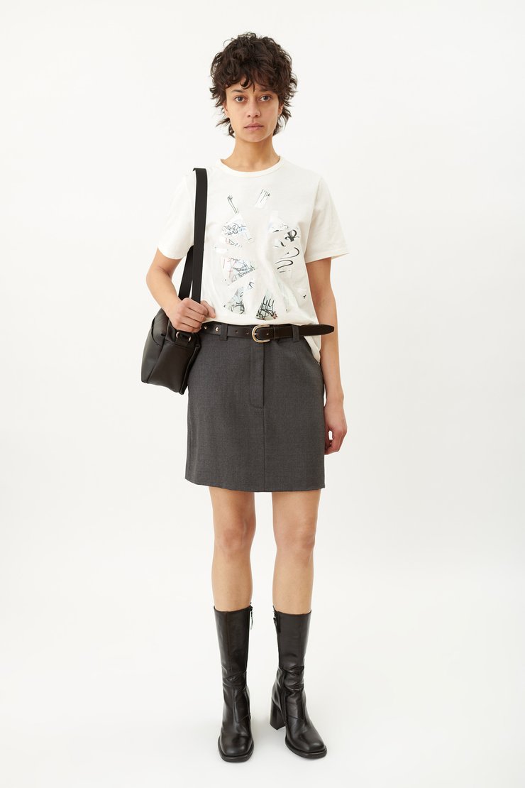 SQUARE ROUND NECK