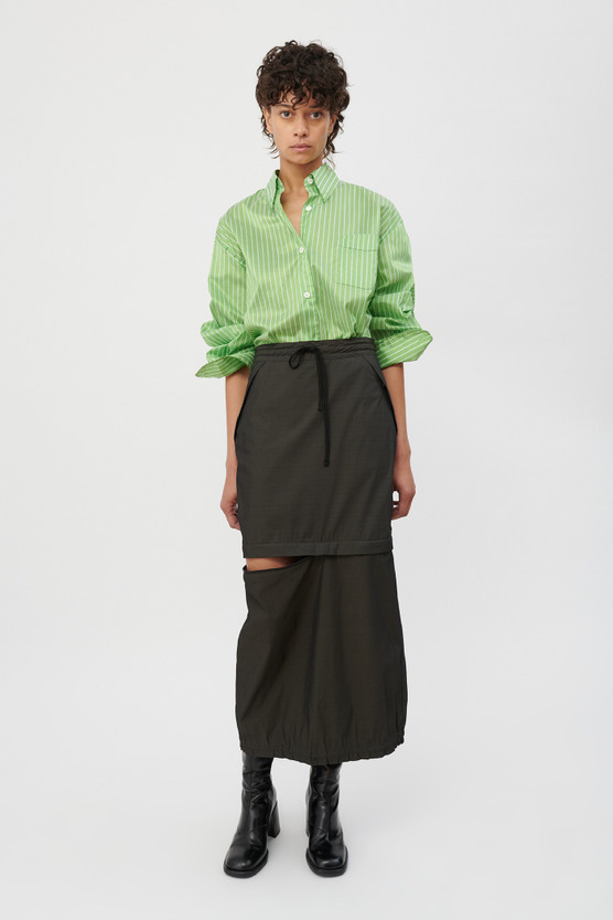 ZIP-OFF SKIRT