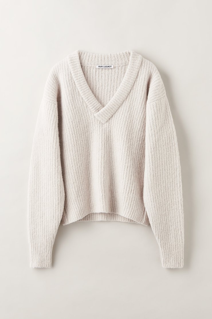 RELAXED V-NECK