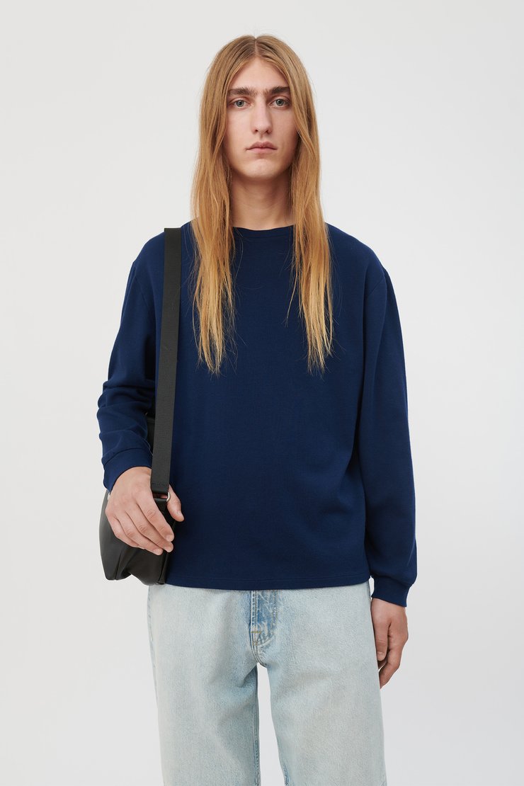 SHRUNKEN LONGSLEEVE