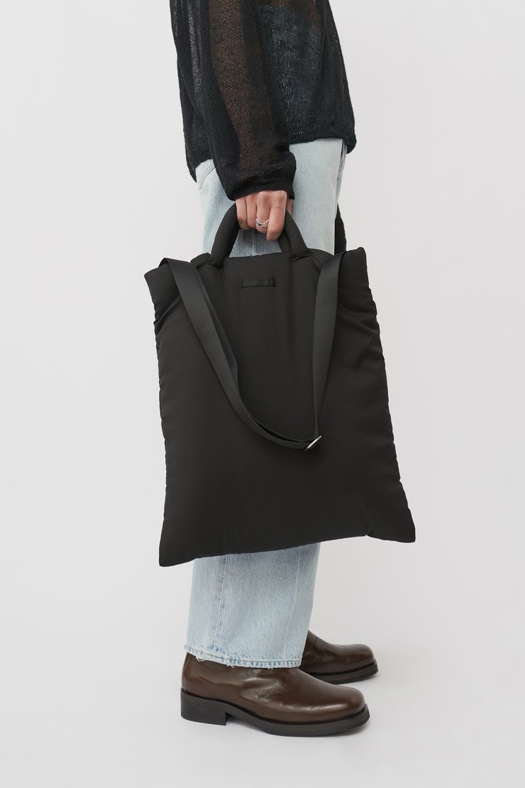 PILLOW TOTE