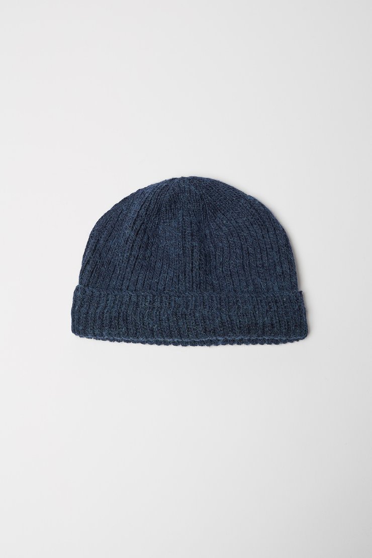 KNITTED HAT