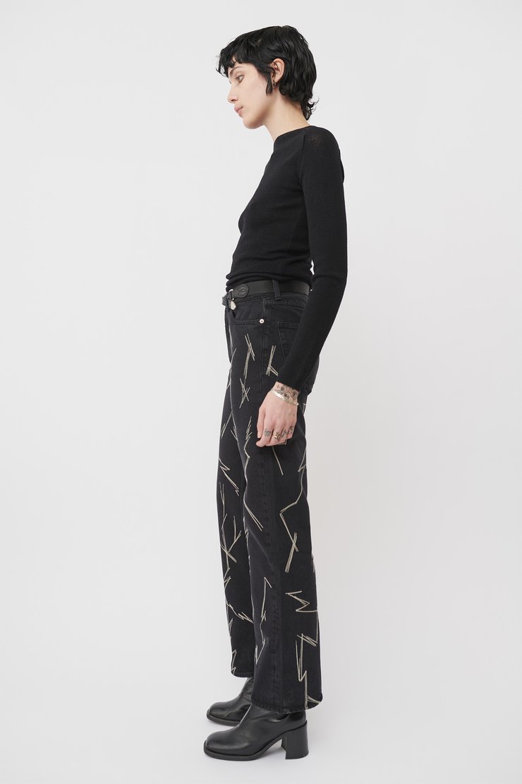 LINEAR CUT