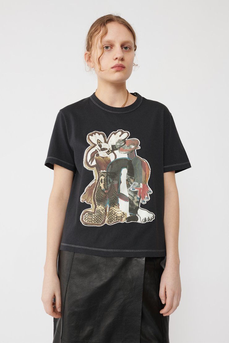 SQUARE ROUND NECK