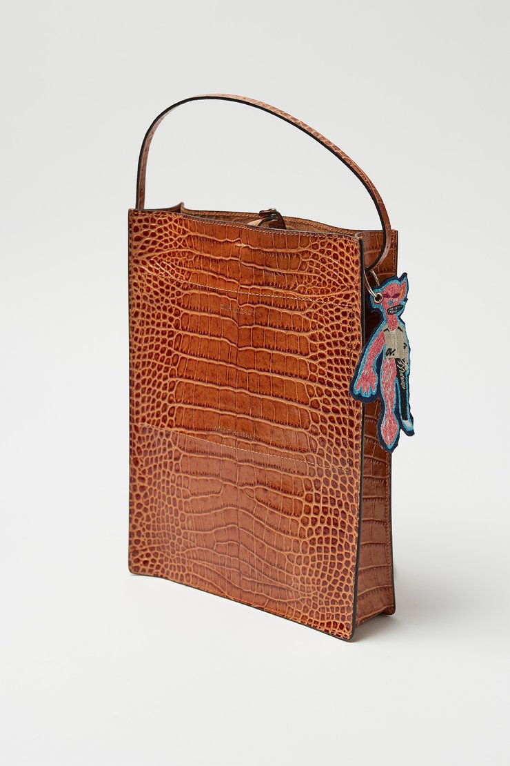 SUB TOTE