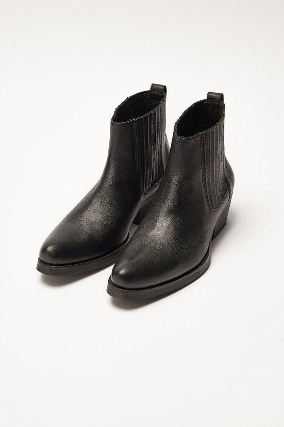 CUBAN BOOT