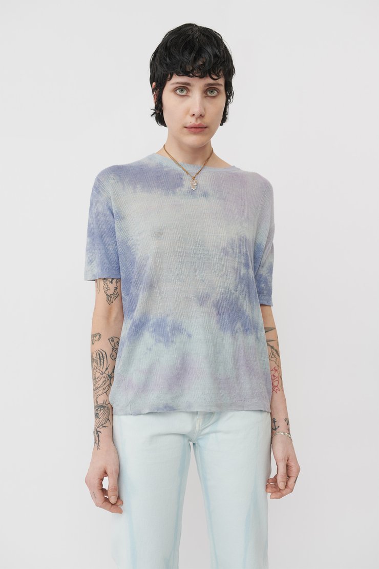 SQUARE ROUNDNECK