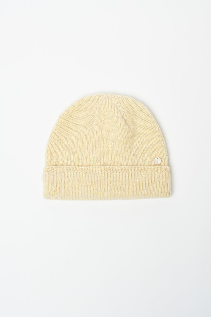 KNITTED HAT