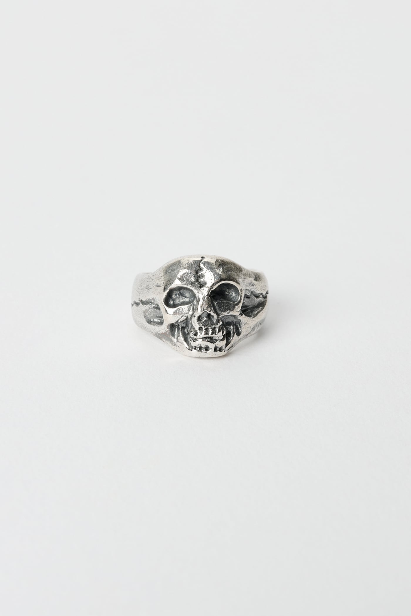 CRANIUM RING - Silver detail 2