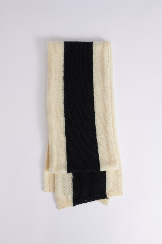 Iva Scarf Striped Black/Ivory Wool - Our Legacy