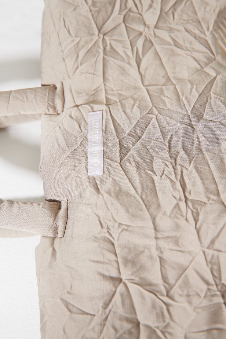 Our Legacy - Big Pillow Tote Beige Crushed Tafetta