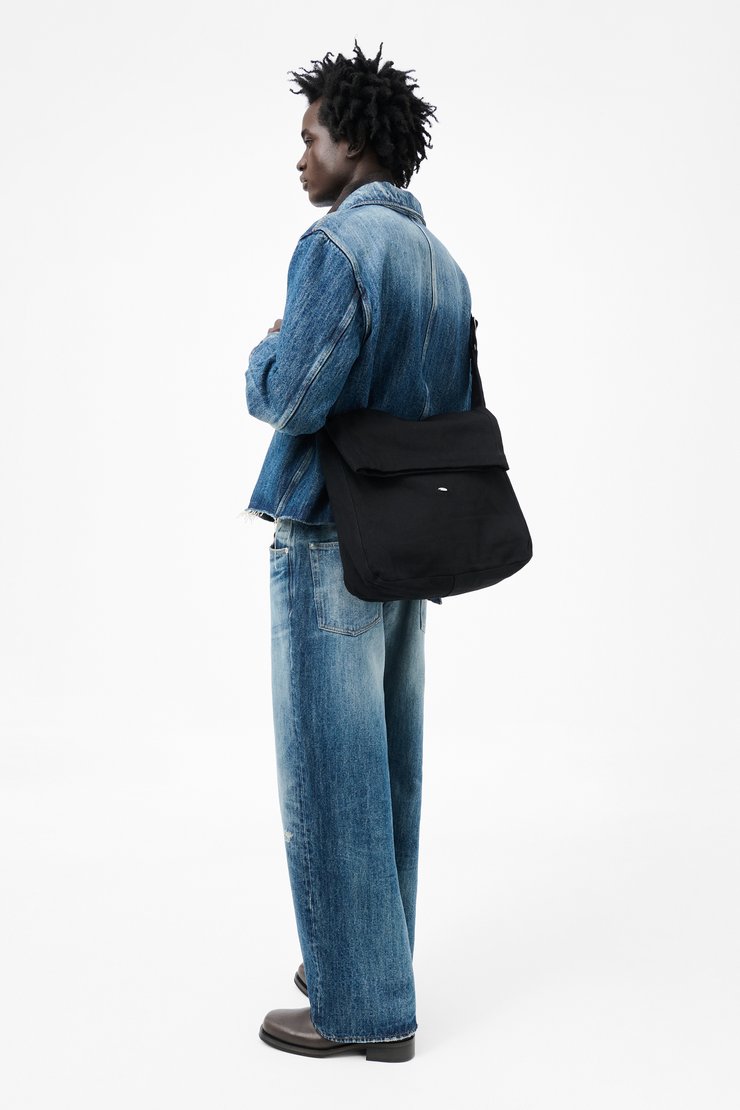 バッグ Our legacy SLIM BAG Black Bull Hide Our Legacy - Slim Bag in Malleable Black Bull Hide - A4248SMB