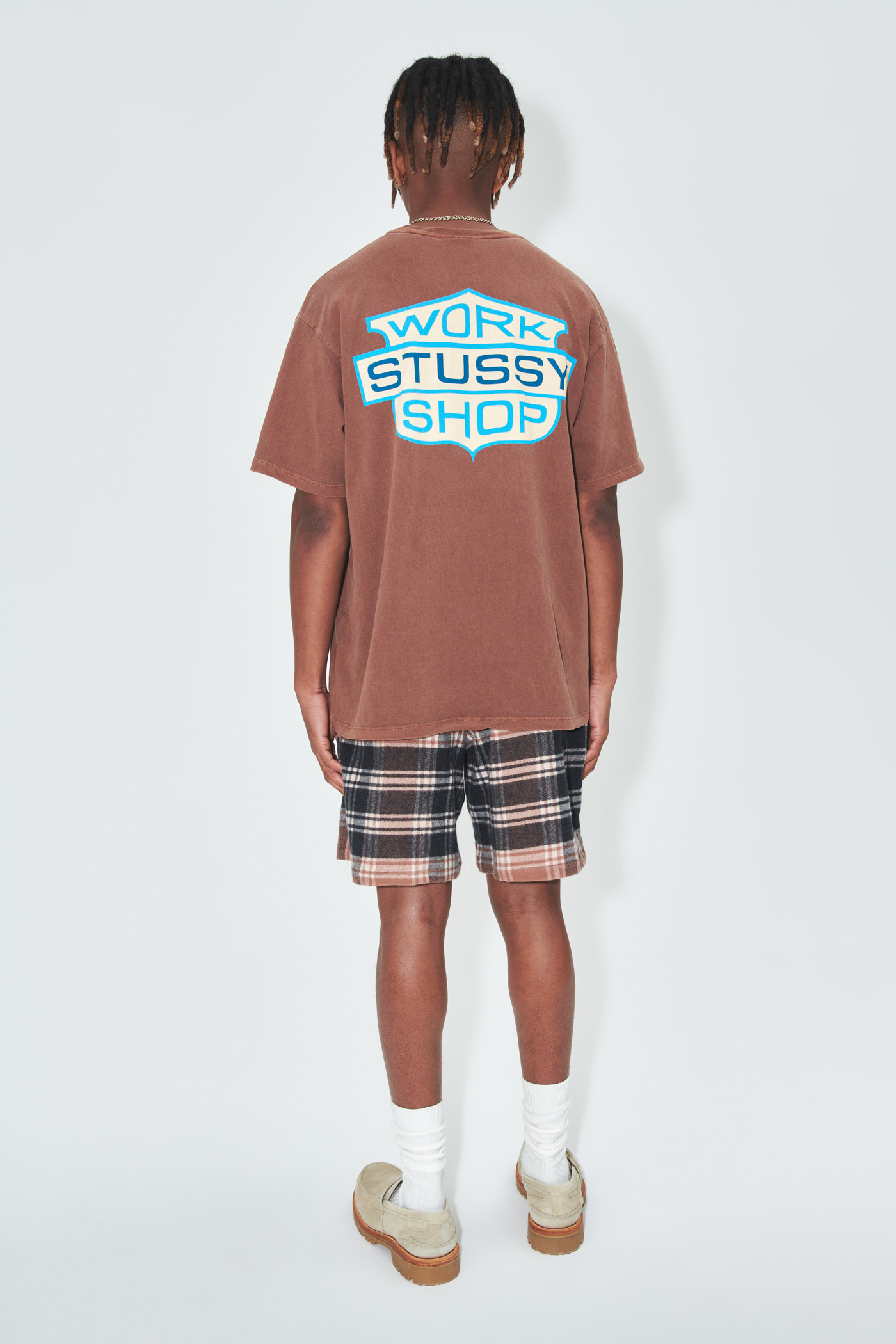 OL BADGE PIG. DYED TEE