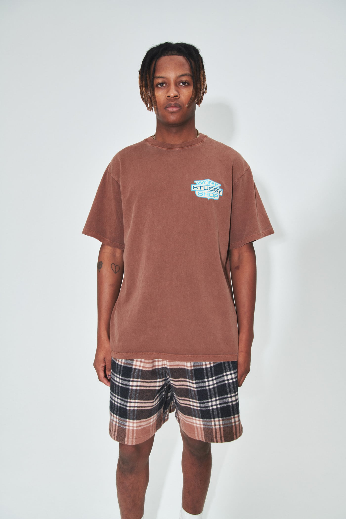 OL BADGE PIG. DYED TEE 4