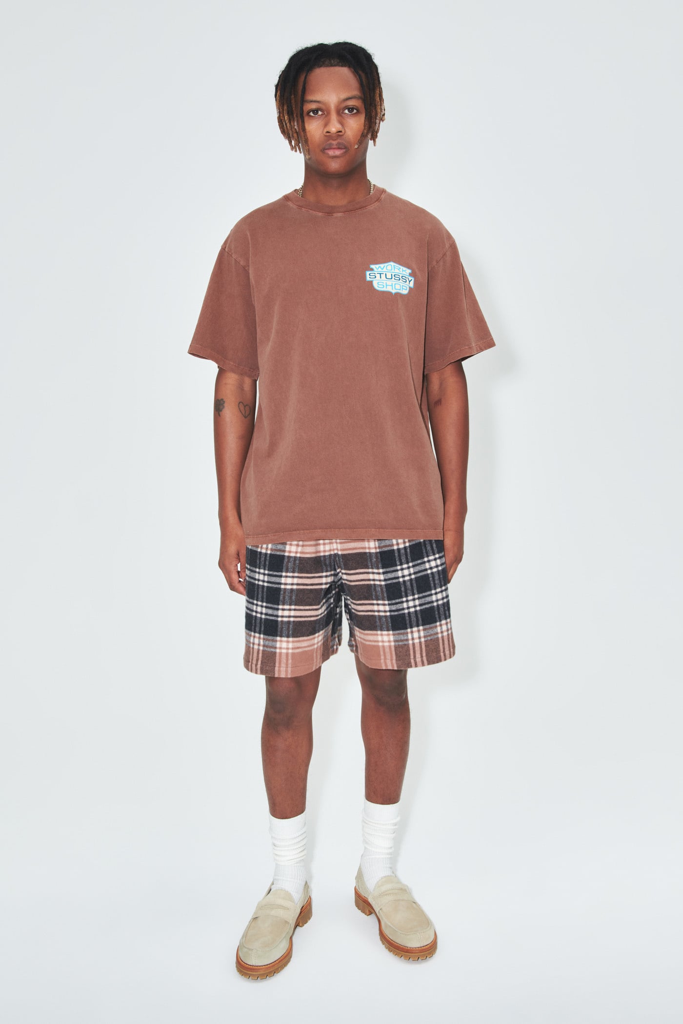 OL BADGE PIG. DYED TEE 3